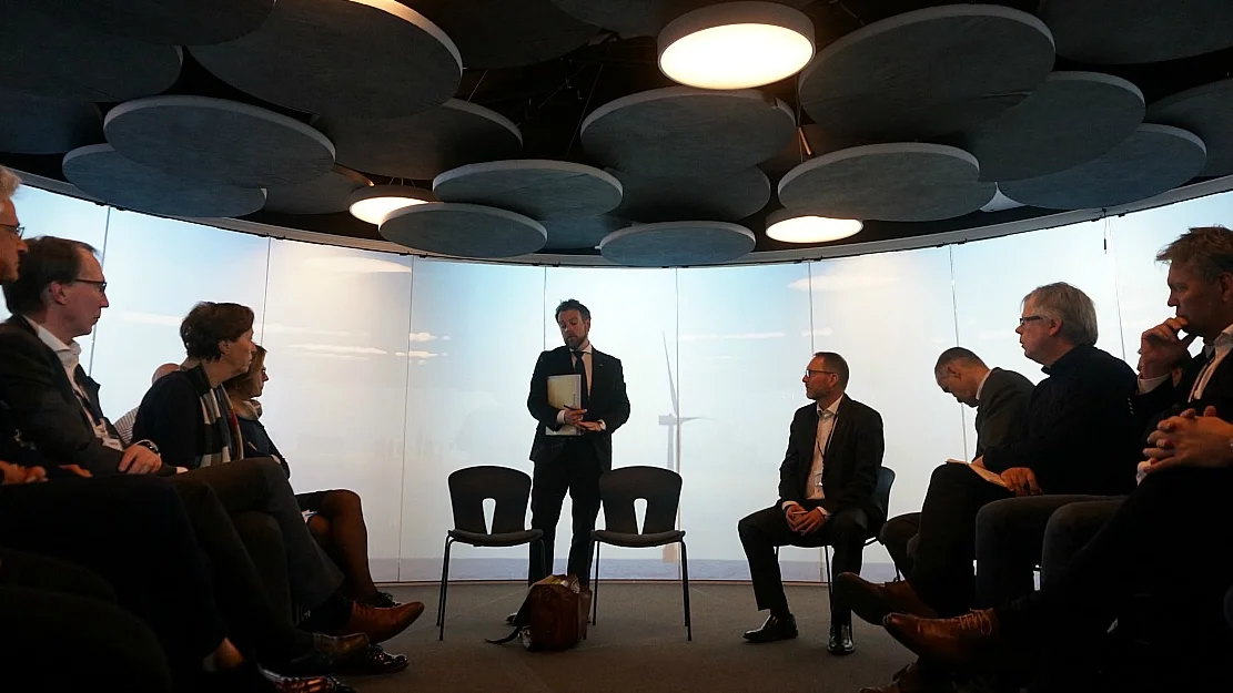 Mangelfull sammenheng mellom ord og handling i maritim poltikk