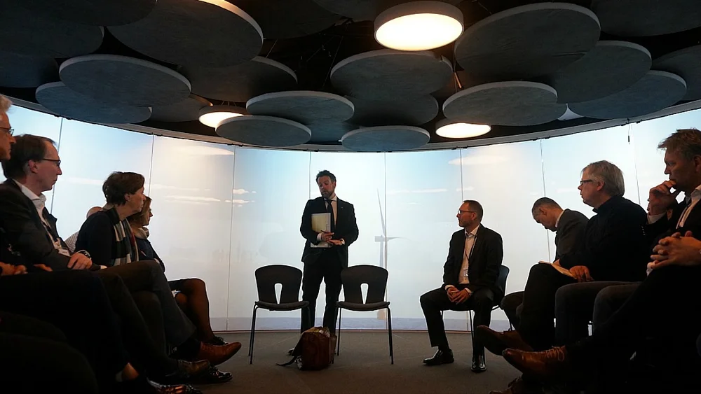 Mangelfull sammenheng mellom ord og handling i maritim poltikk