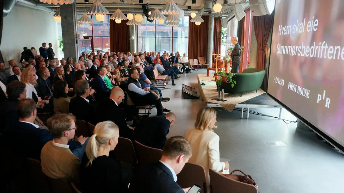 Hvem skal eie Sunnmørsbedriftene seminar 2022 foto Ogne