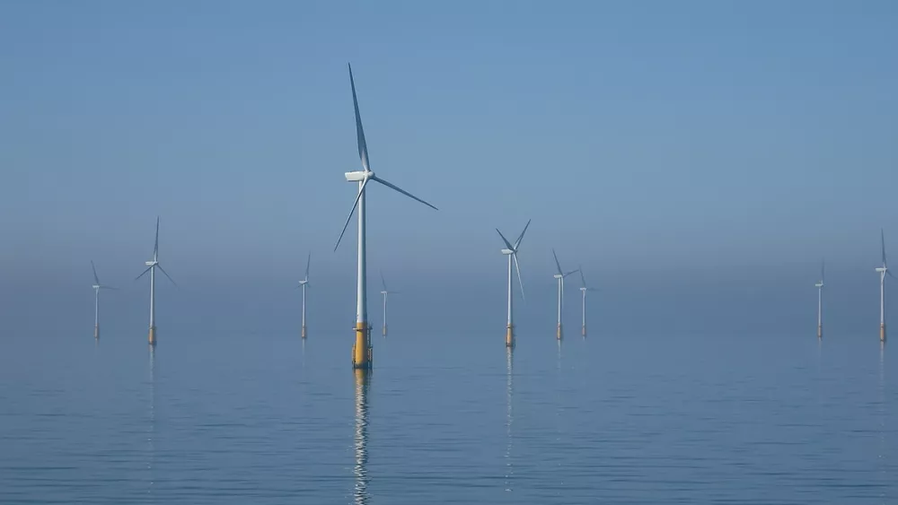 2048px Barrow Offshore wind turbines NR Andy Dingley Wikimedia Commons