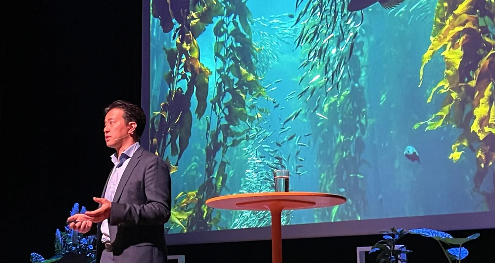 Brian Tsuyoshi Takeda Urchinomics foto marius 11