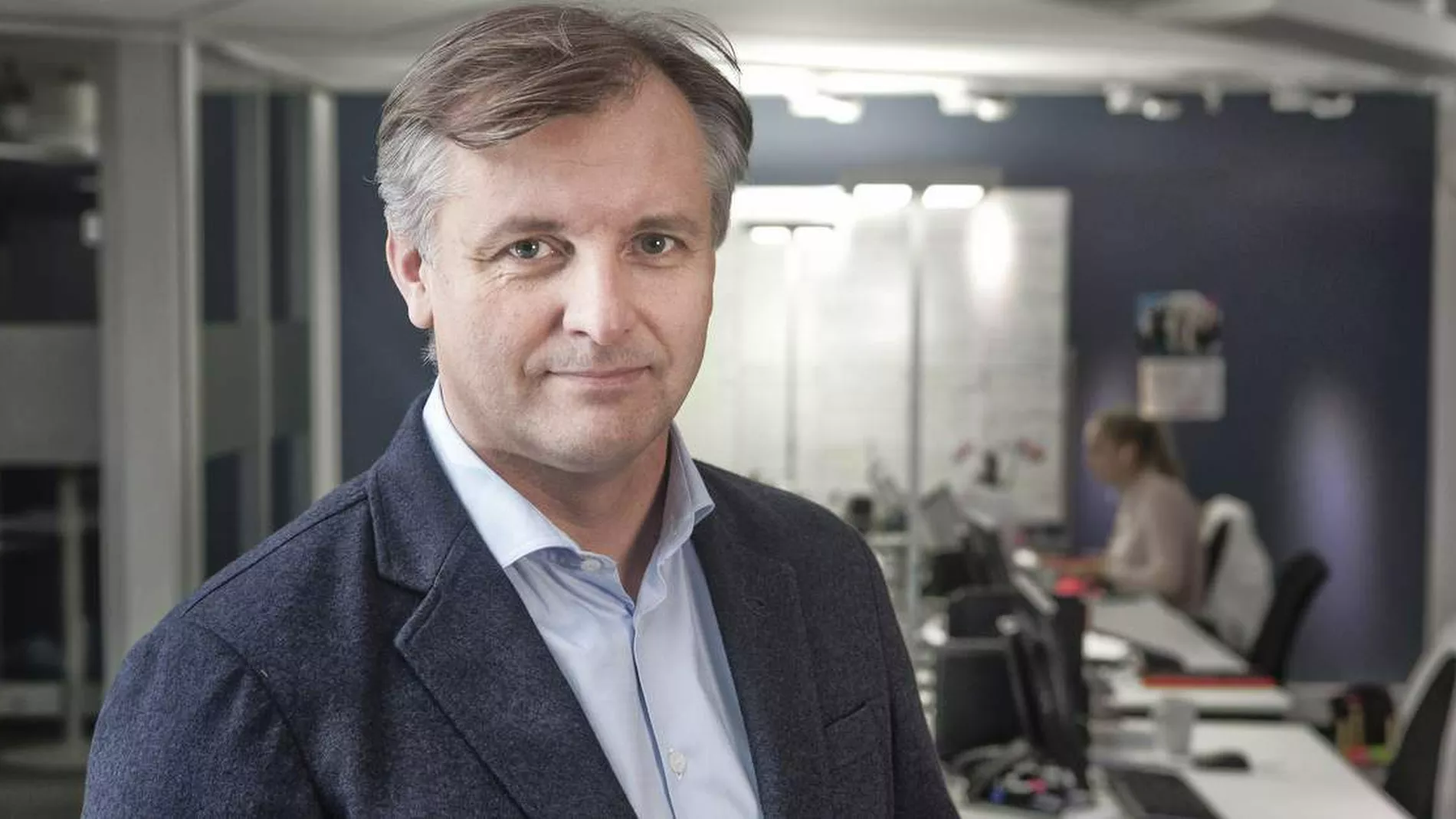 En av to ledere frykter framtida