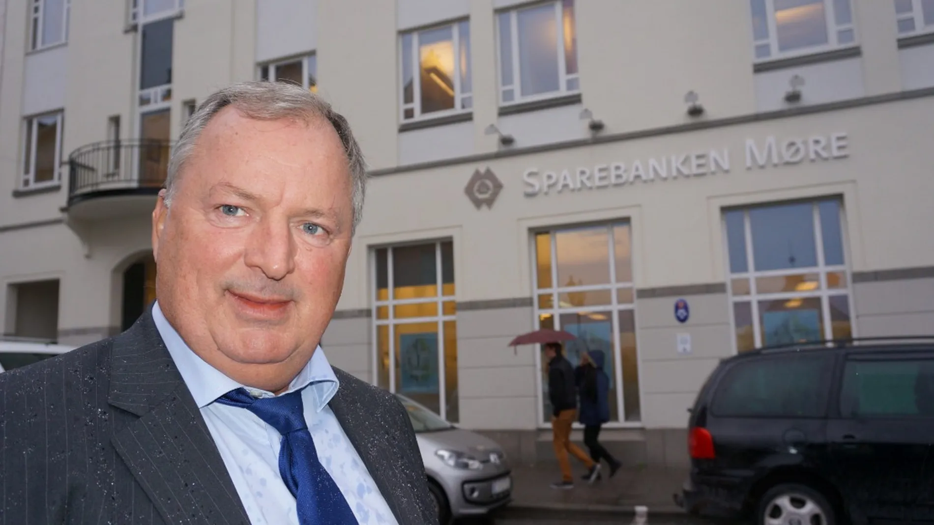 Vil ikke legge ned bankkontor