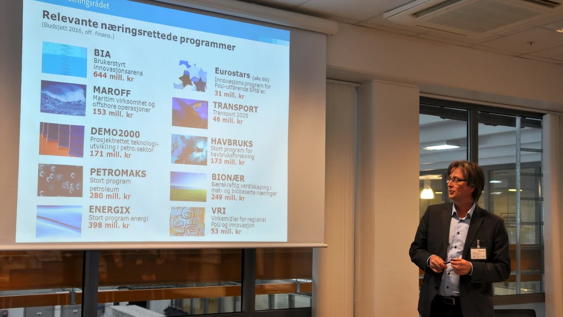 Lyser ut millioner til Fo U