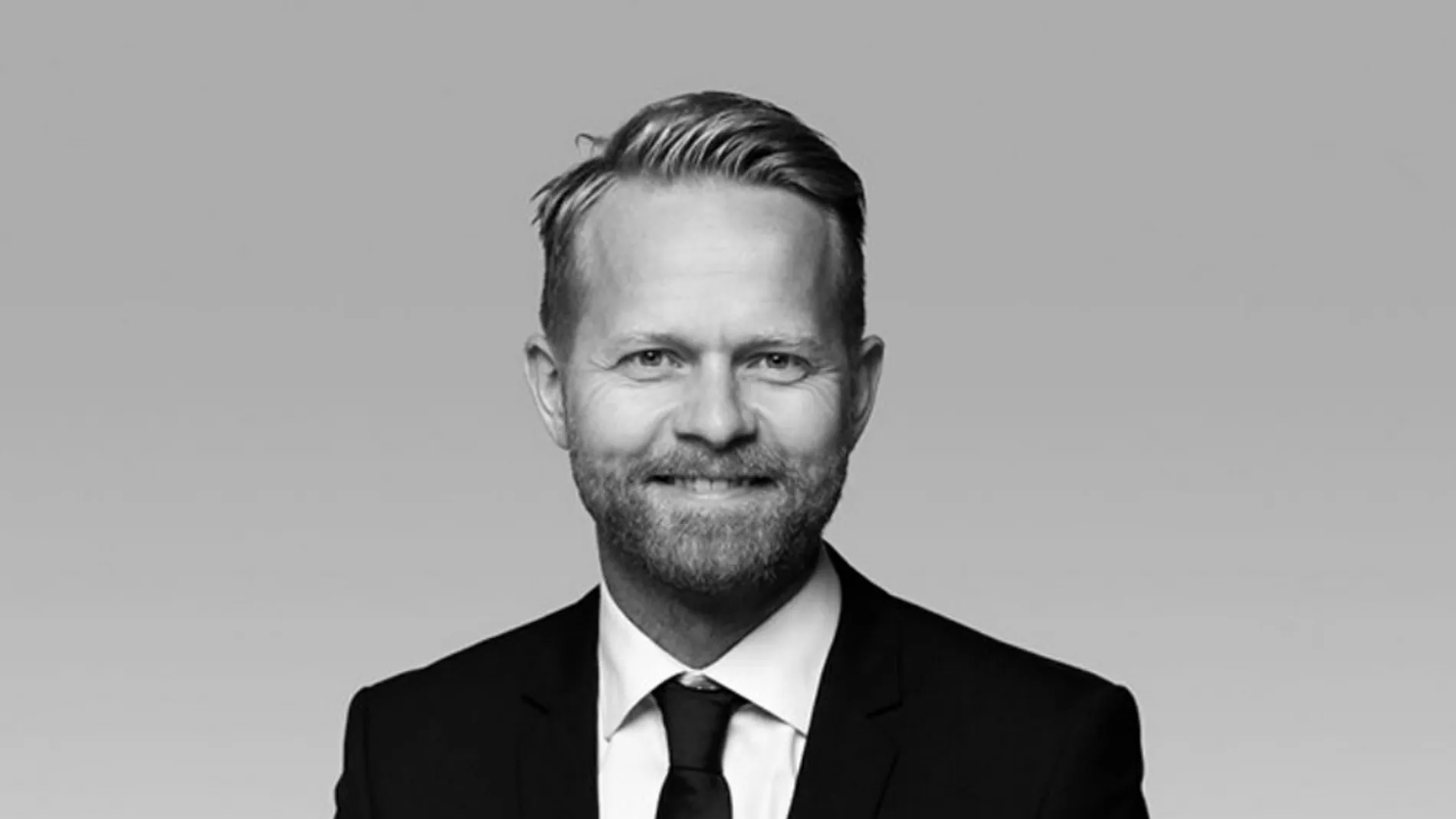 Schjoedt oeker staben i A Alesund