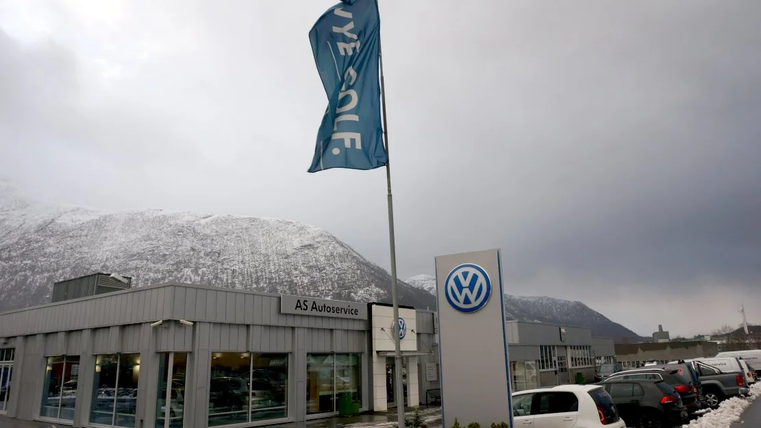 Berge Co tek over Sandven