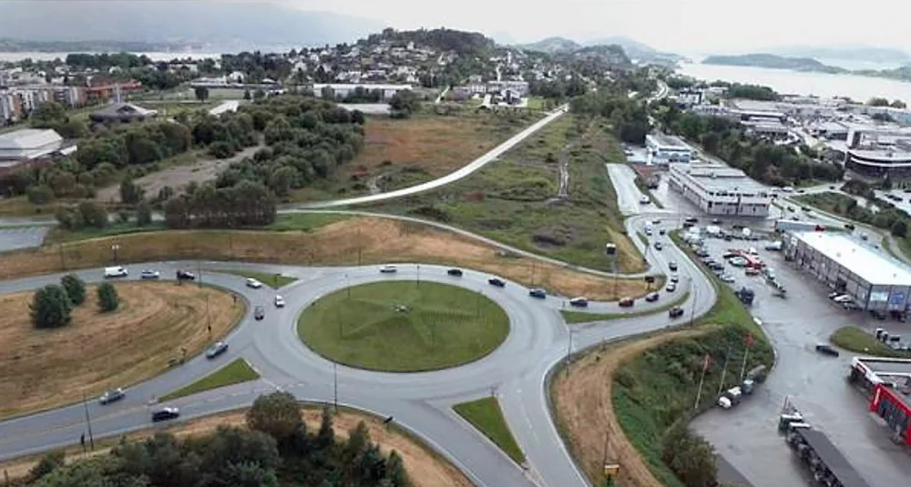 Ny e136 Breivika Lerstad tunnelinngang rundkjøring foto Statens vegvesen 11