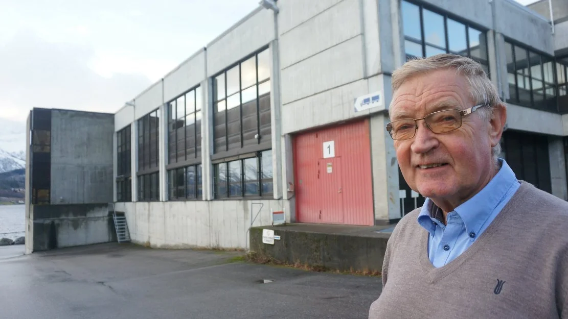 Varier flyttar fraa Sunnmoere