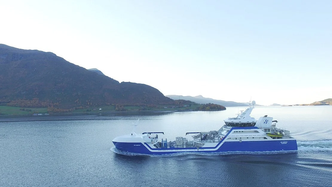 Investerer tungt i avlusing