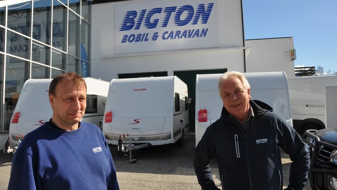 Lykkelig i Caravan vegen