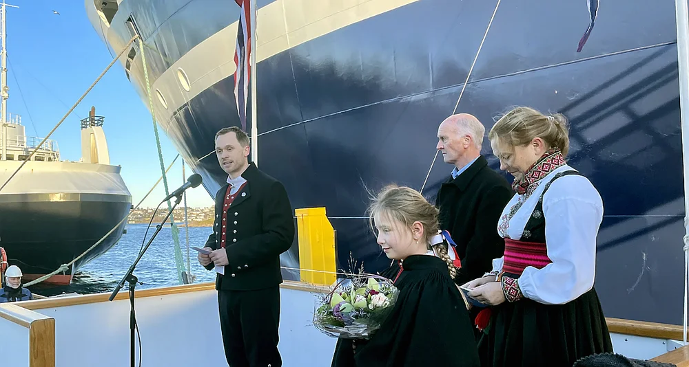 Arctic Pearl dåp gudmor Øystein Tvedt Magne Standal foto Marius