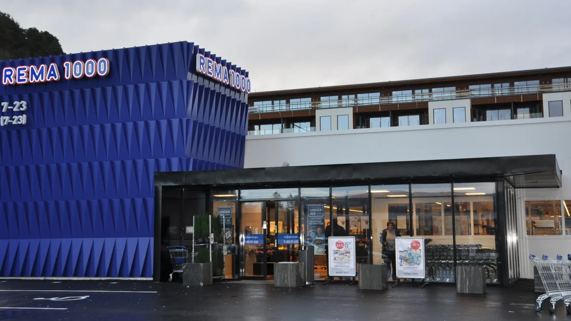 Slik gjorde dagligvare kjoepmennene paa Sunnmoere det i fjor