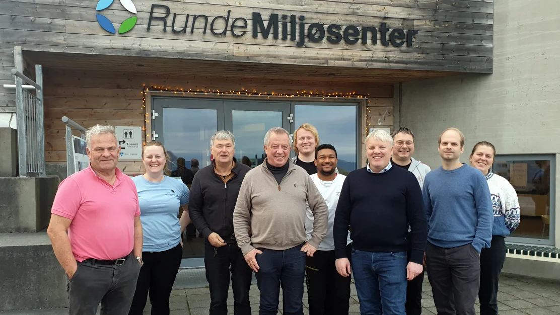 Runde Miljøsenter gruppebilde tilsette foto Runde Miljøsenter 11