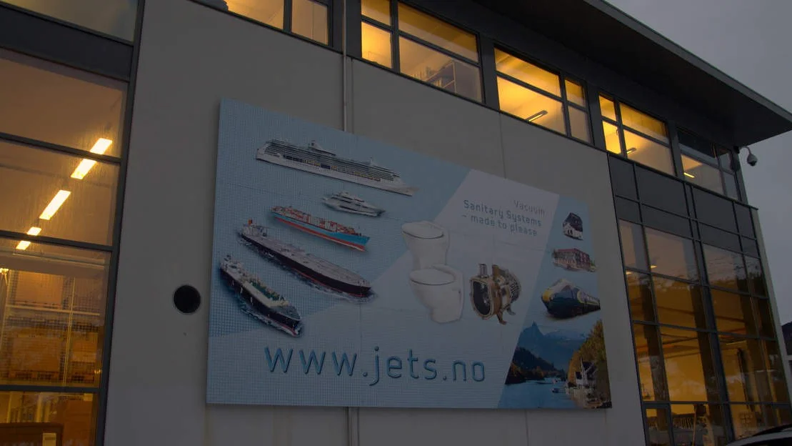 Stokke Industri inn i Jets