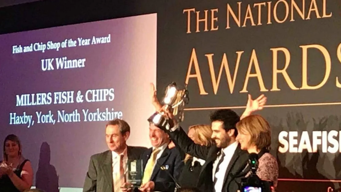 Til topps med fisk fraa Leinebris