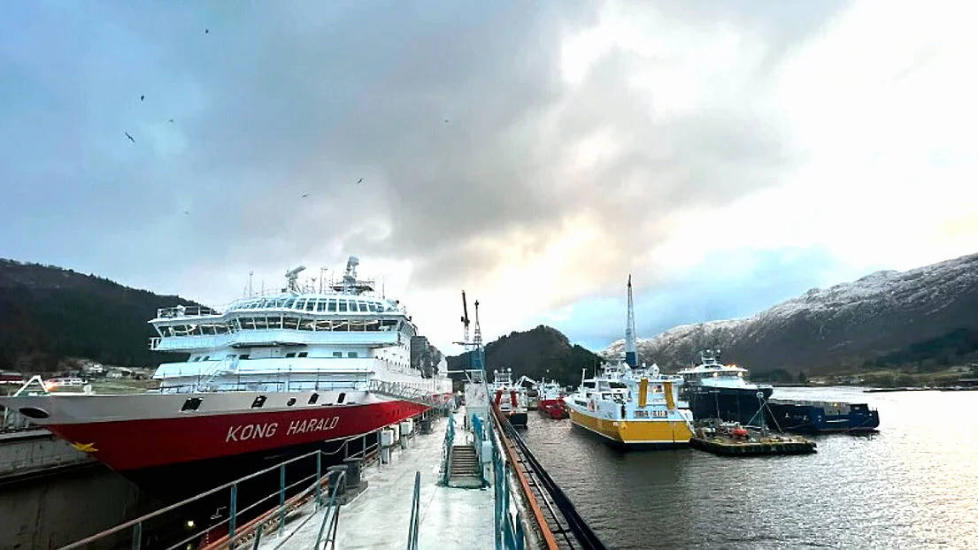 Myklebust Verft flere fartøy MS Kong Harald Foto Myklebust Verft 11