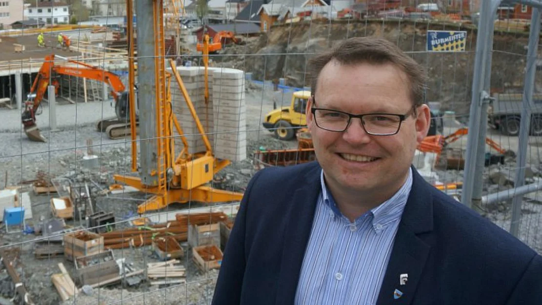 Ulstein kan faa momsrefusjons badestampar