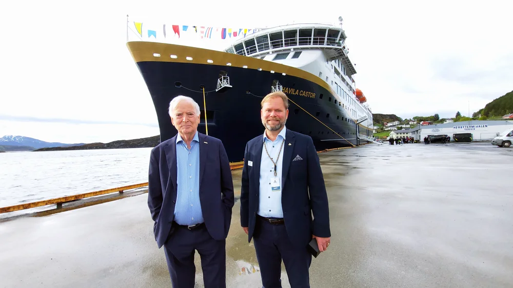 Havila Kystruten Per Sævik Bernt Maritini Foto Kjetil Haanes lysere