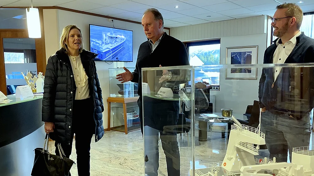 Sylvi Listhaug Svein Rune Gjerde Knut Erik Engh Marin Teknikk foto Marius Rosbach 11