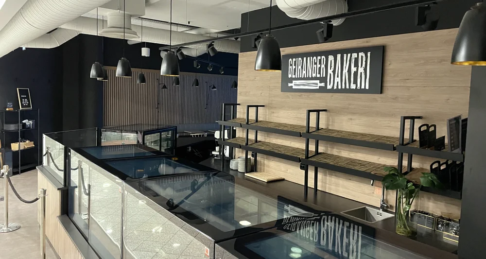 Geiranger Bakeri Kremmergården stengt foto Marius Rosbach 11
