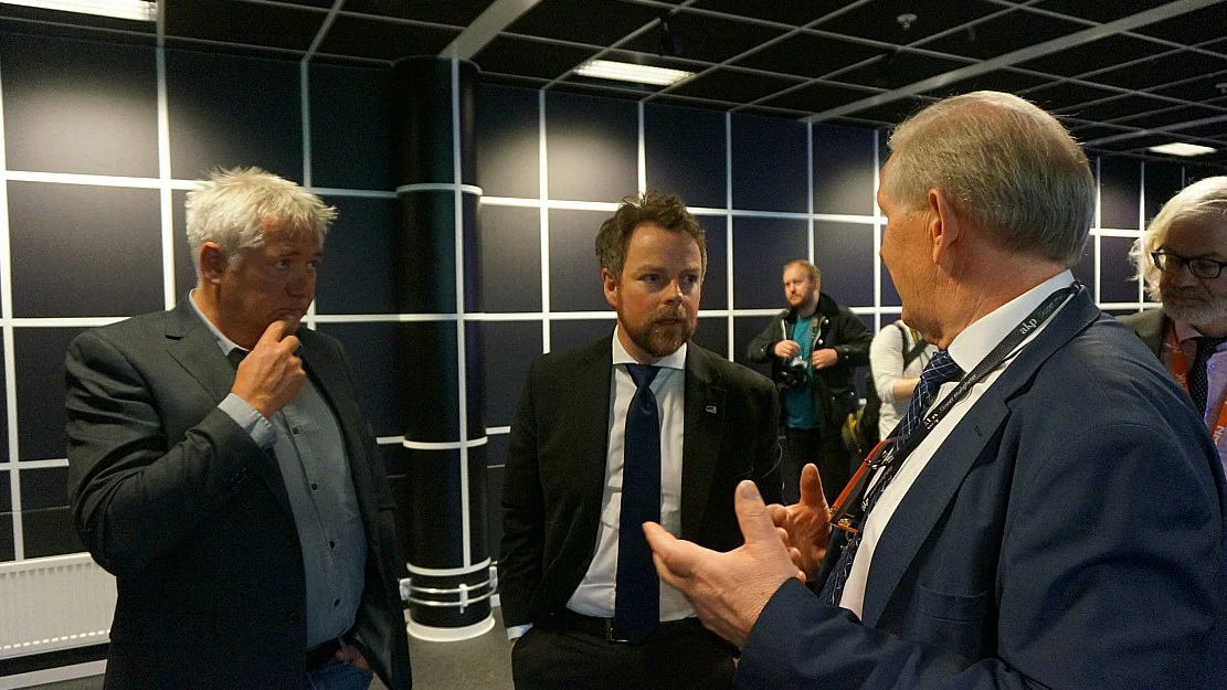 Ett stoerre virtuelt prosjekt i drift