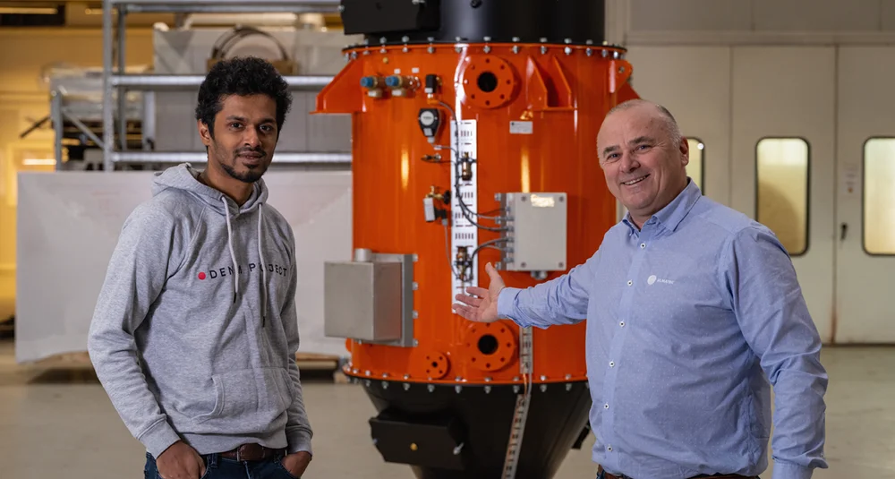 Prabath Hewagama - Oddbjørn Sunde Ulmatec foto Ulmatec Pyro 11