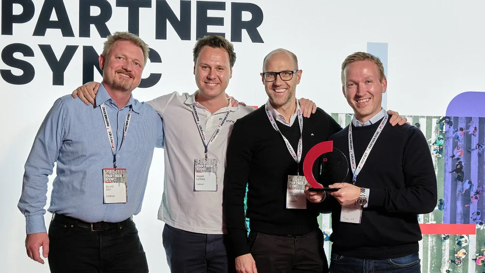 Tussa ikt pris Øyvind Dahl Vegard Løvberg Magnus Grimstad Magnus Lande Foto Tussa IKT