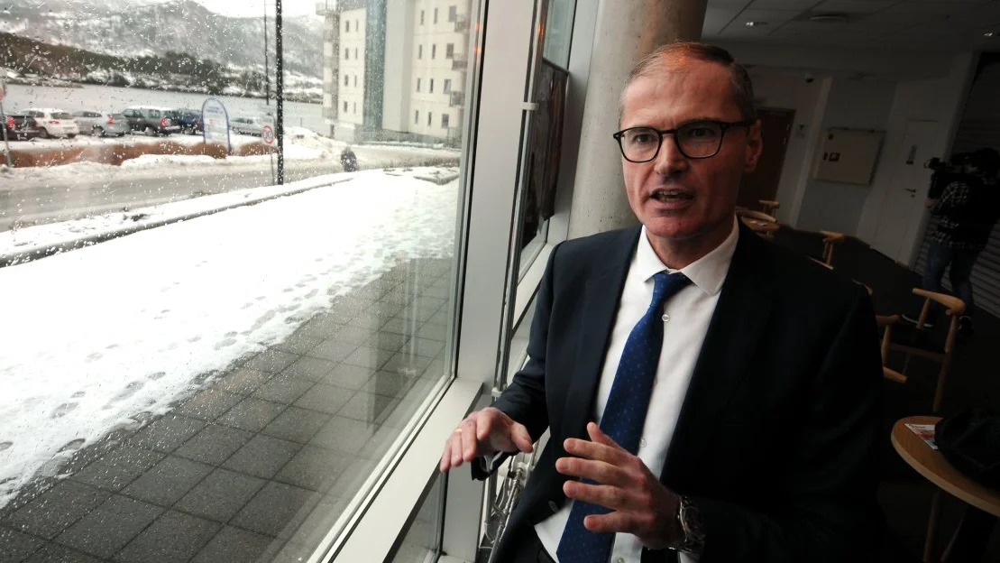 Ber norsk industri satse paa vindkraft til havs