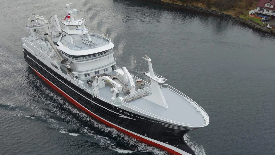 Til A Alesund for daap og open baat