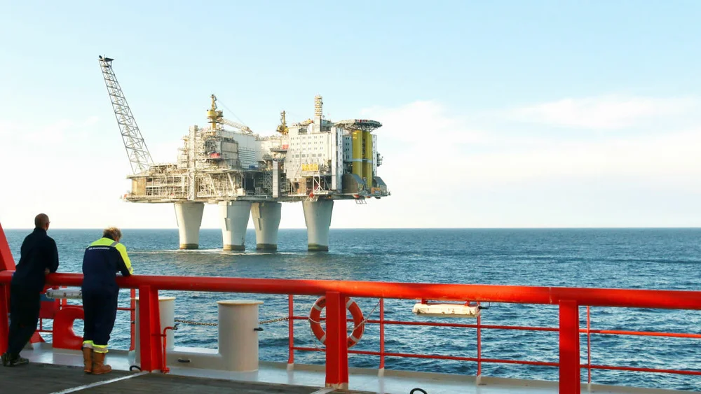 Troll A foto Norsk Olje Gass lysere