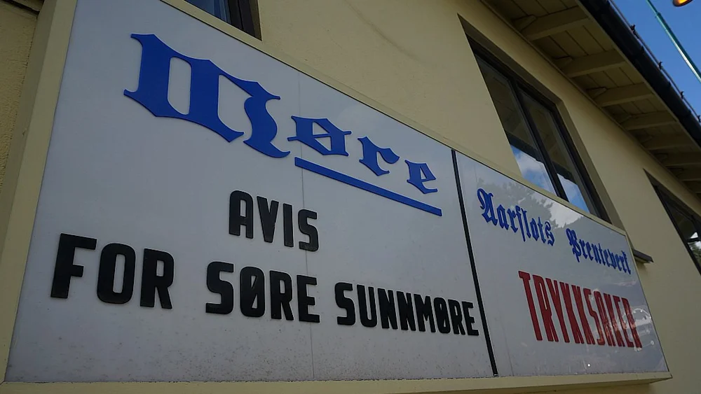 Held paa tre dagars avis