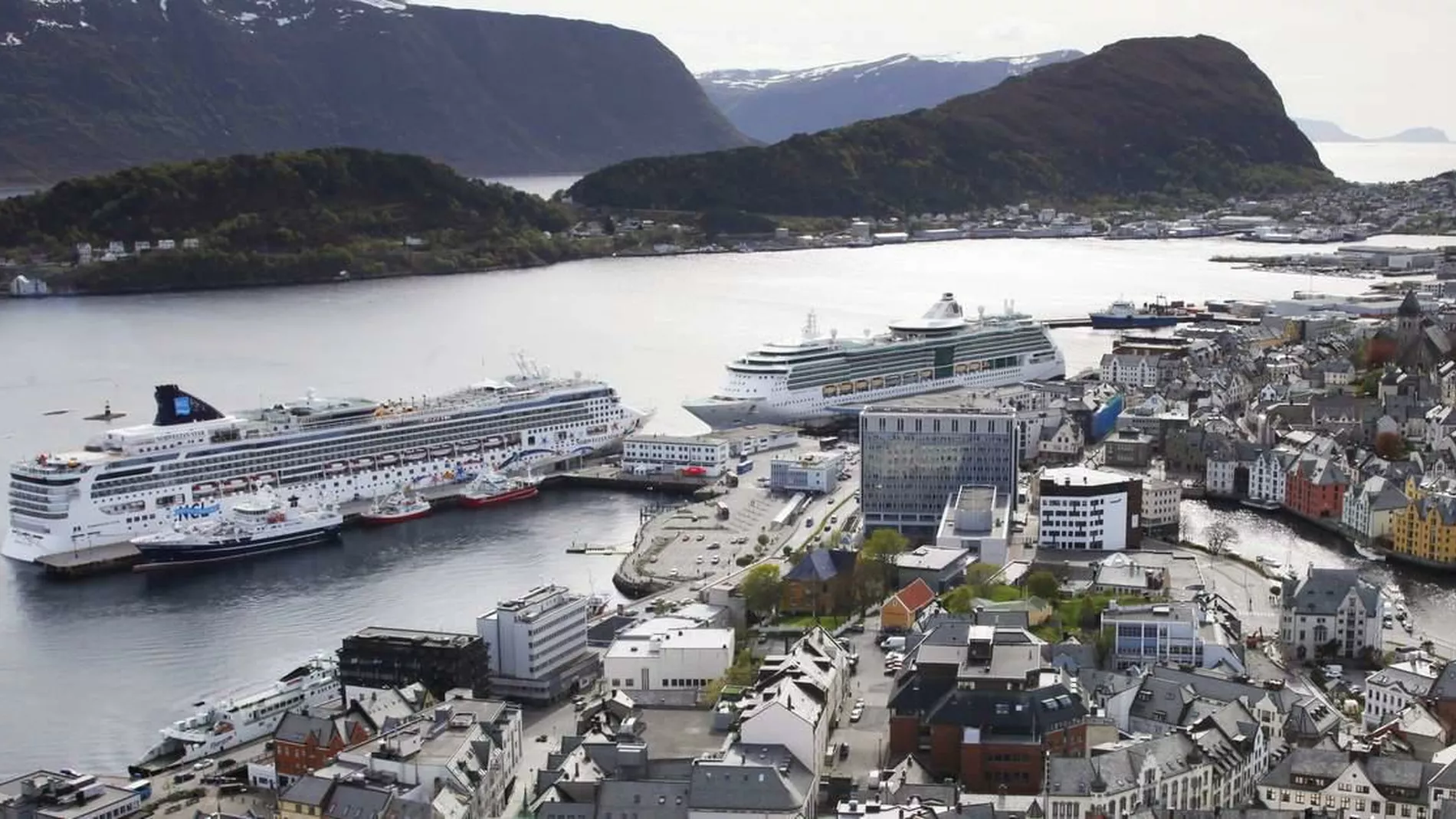 Cruiseturisten legg igjen 600 700 kroner