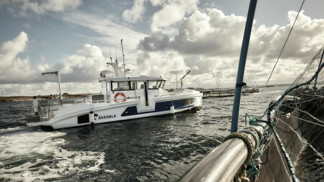 Arbeidsbåt Åkerblå foto Åkerblå