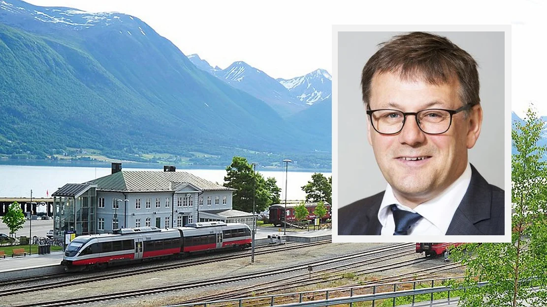 Trur paa groent lys for godstog paa Raumabanen