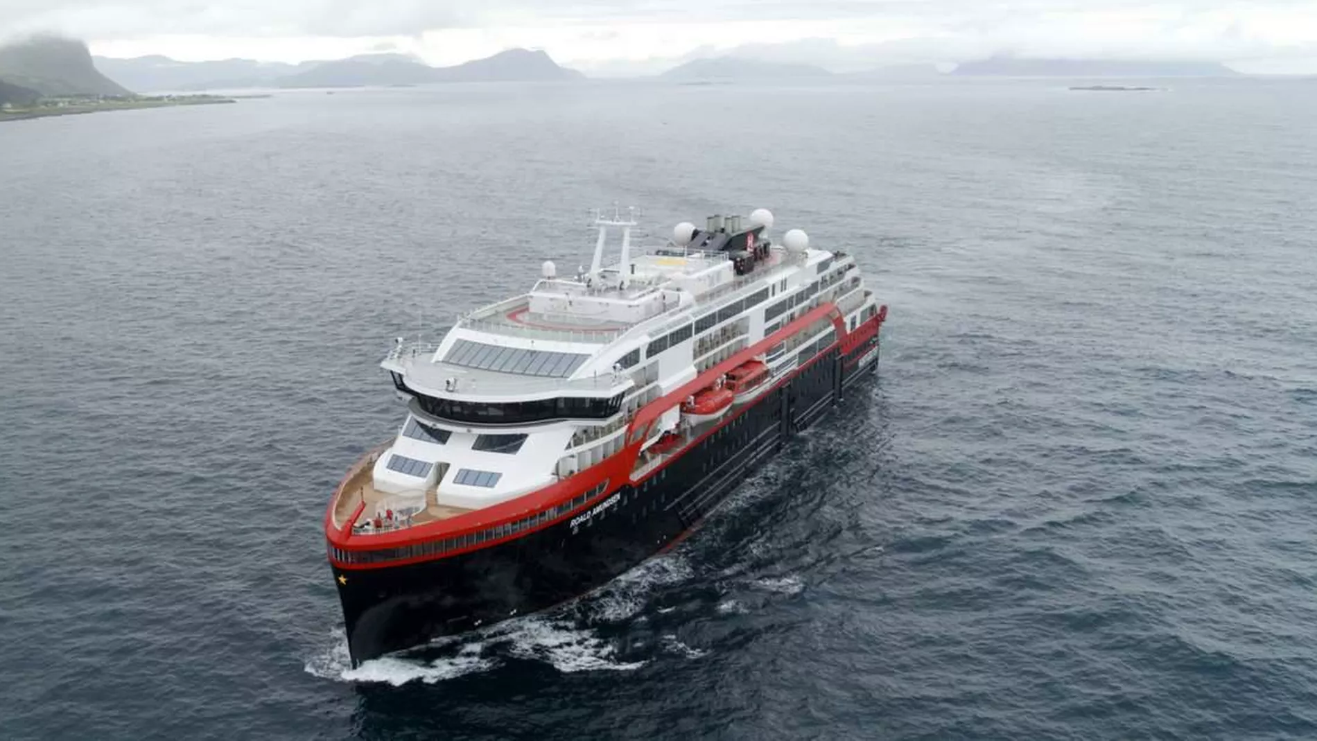 Chile sa nei Roald Amundsen gaar til Falklandsoeyane