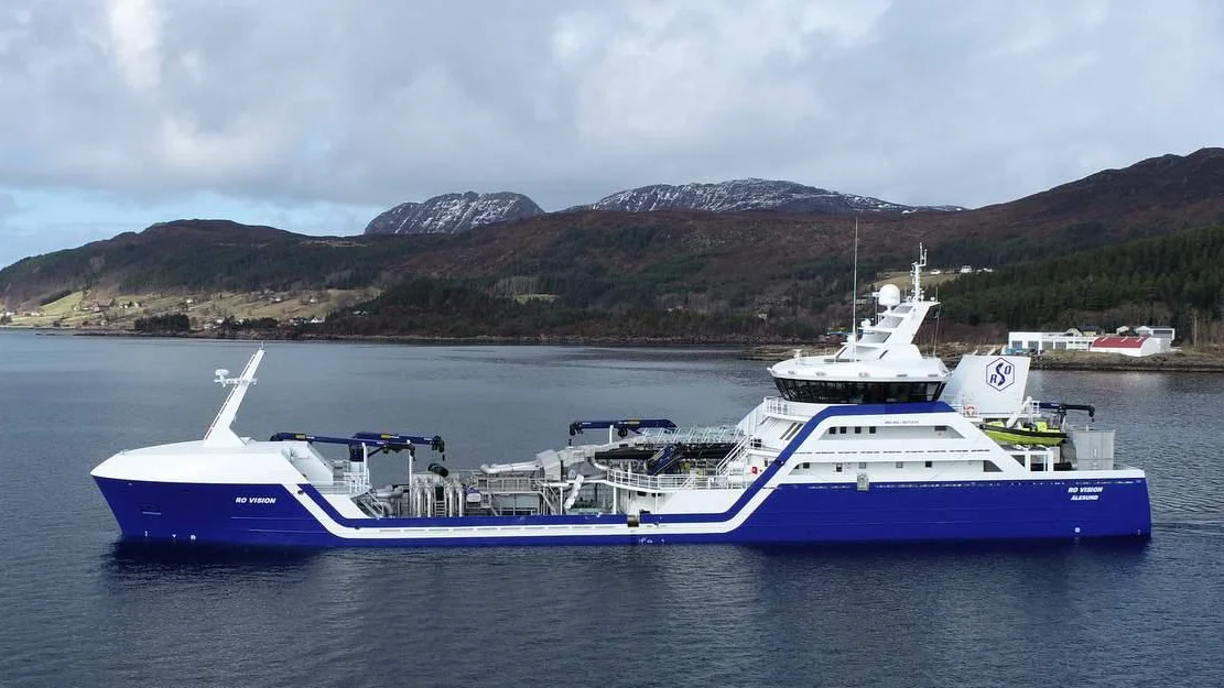 Verdas foerste hybride broennbaat