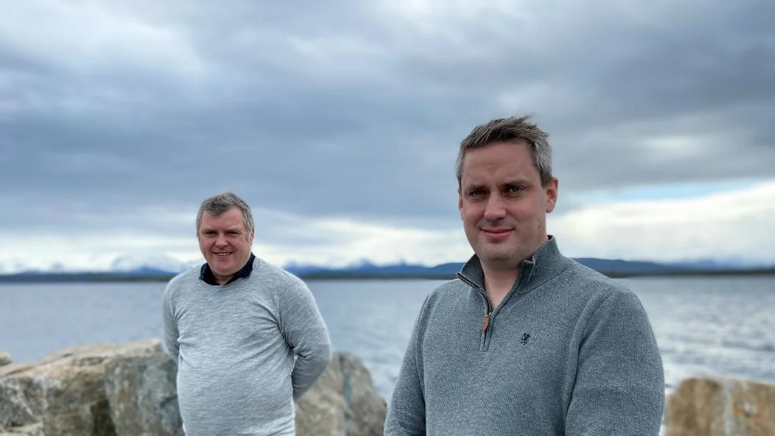 Kjoeper hele Lillebakk