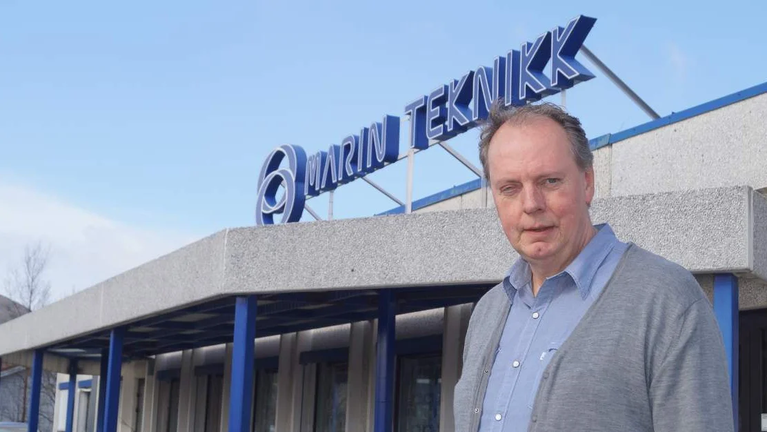 Ikkje lett aa vere skipsdesignar og samstundes passe barn