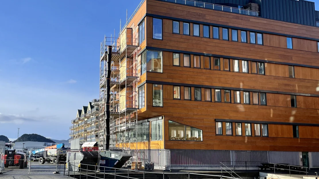 Hotel Waterfront Quality ombygging foto marius