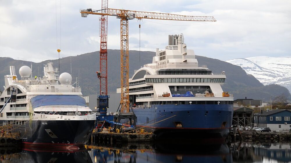 Maa jobbe fleire skift paa cruisekjempe