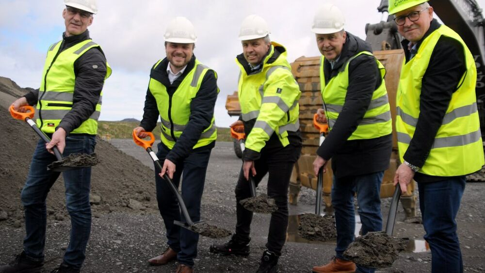 Sette spaden i jorda for kjempeanlegg for oppdrett