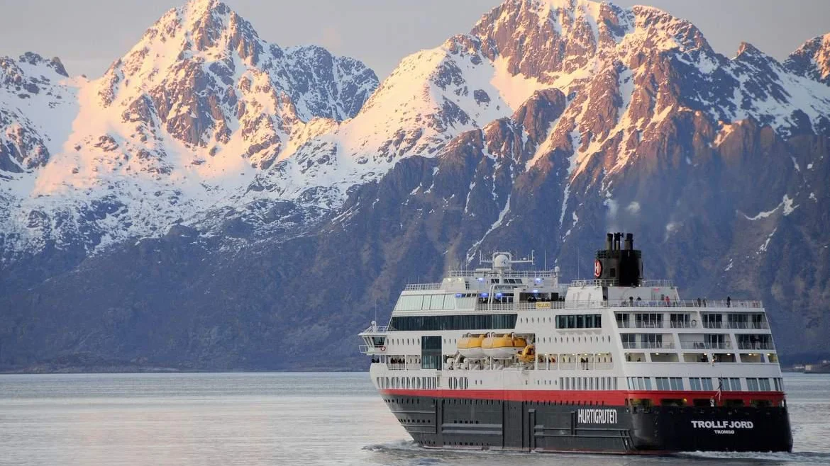 Skal cruise norskekysten trenger 250 300 norske sjoefolk