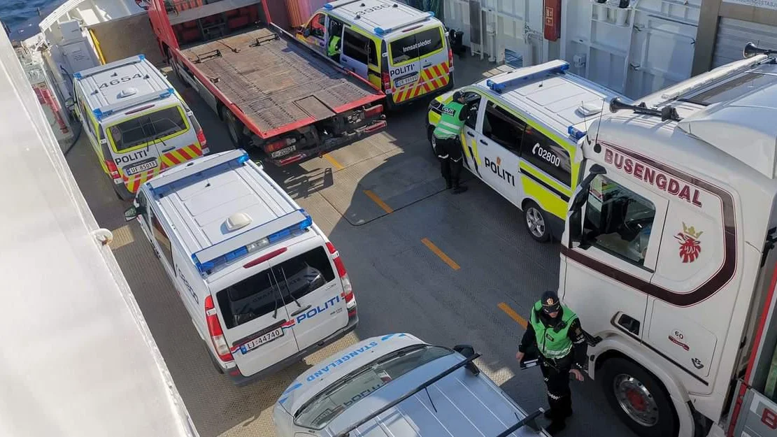 Politiet med storaksjon paa Haramsoeya