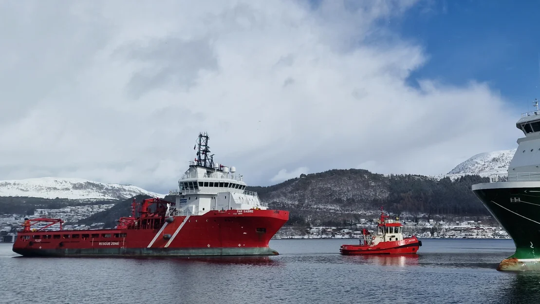 Far Sabre foto Green Yard Kleven 11