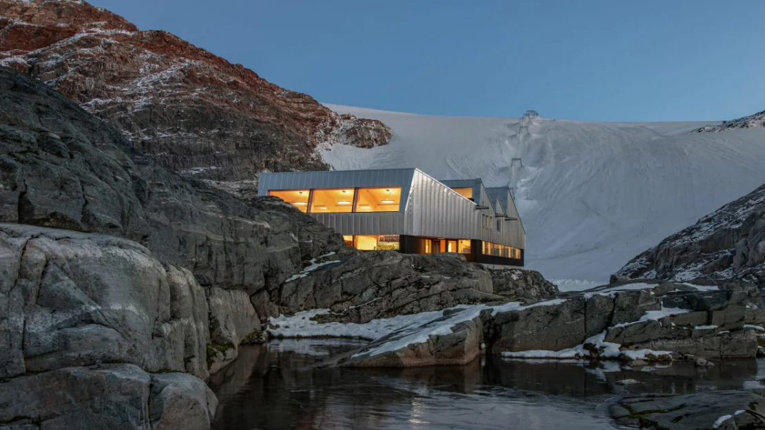 Folgefonna velkomstsenter m Nordvestvinduet vindu Foto Nordvestvinduet