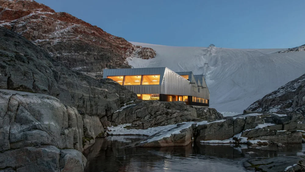 Folgefonna velkomstsenter m Nordvestvinduet vindu Foto Nordvestvinduet