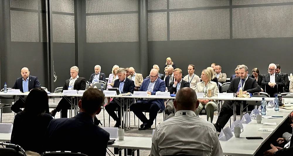 Nor shipping mørebenken foto marius 11