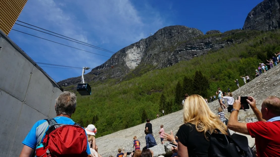 Utelukkar ikkje dobling av turistsatsinga i Loen