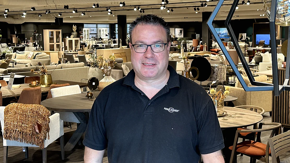 Frode Dalhaug Møbelringen Ulsteinvik foto Marius Rosbach