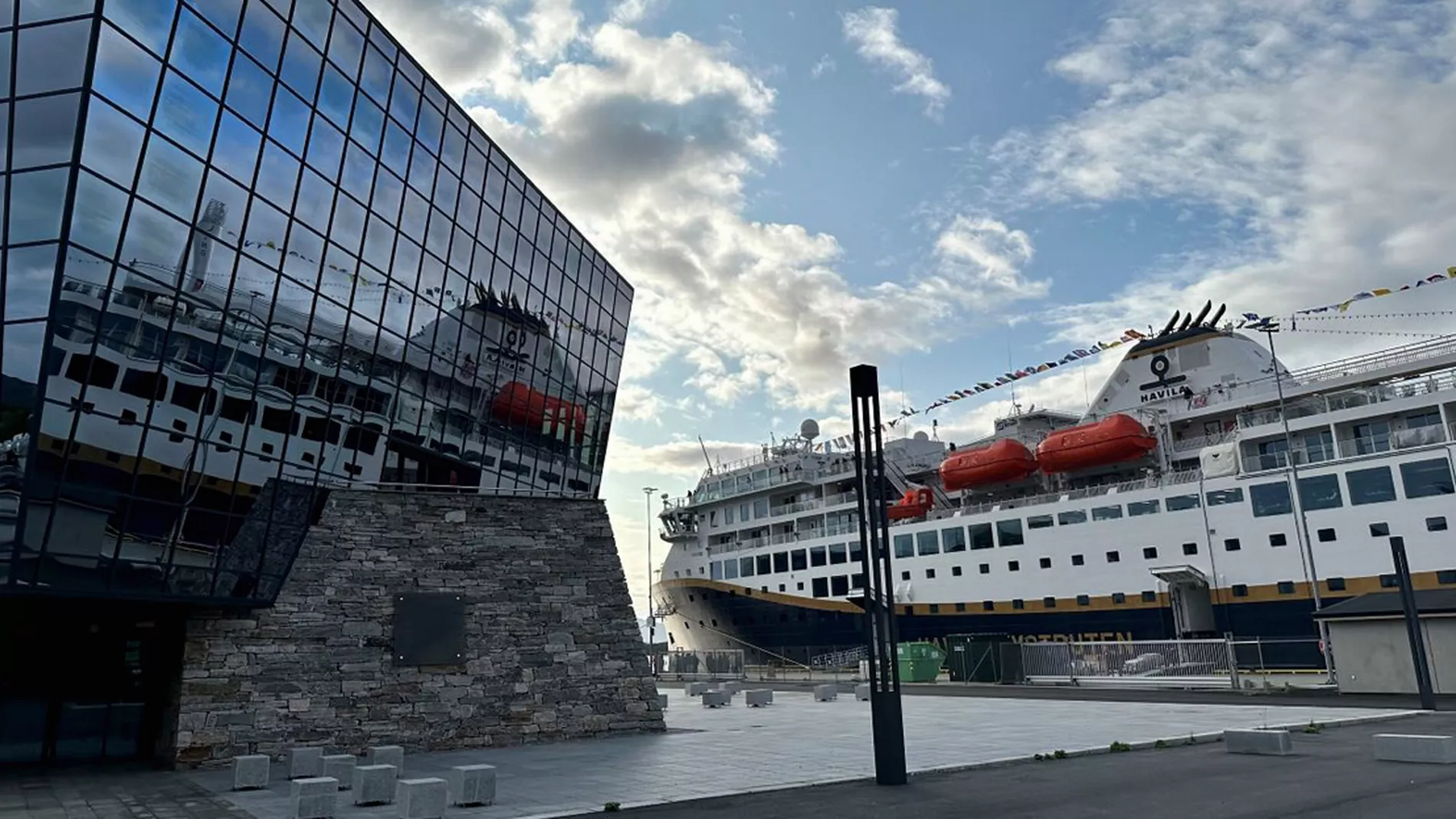 Havila Pollux Mjølstadneset foto Marius Rosbach 11